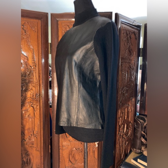 Vintage Leather Front Sweater Pullover. - Picture 6 of 8